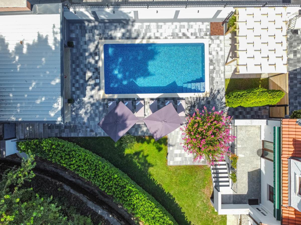 The Oasis Villa Trilj Ngoại thất bức ảnh