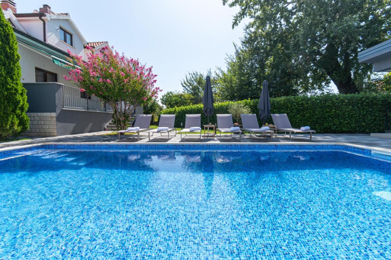 The Oasis Villa Trilj Ngoại thất bức ảnh
