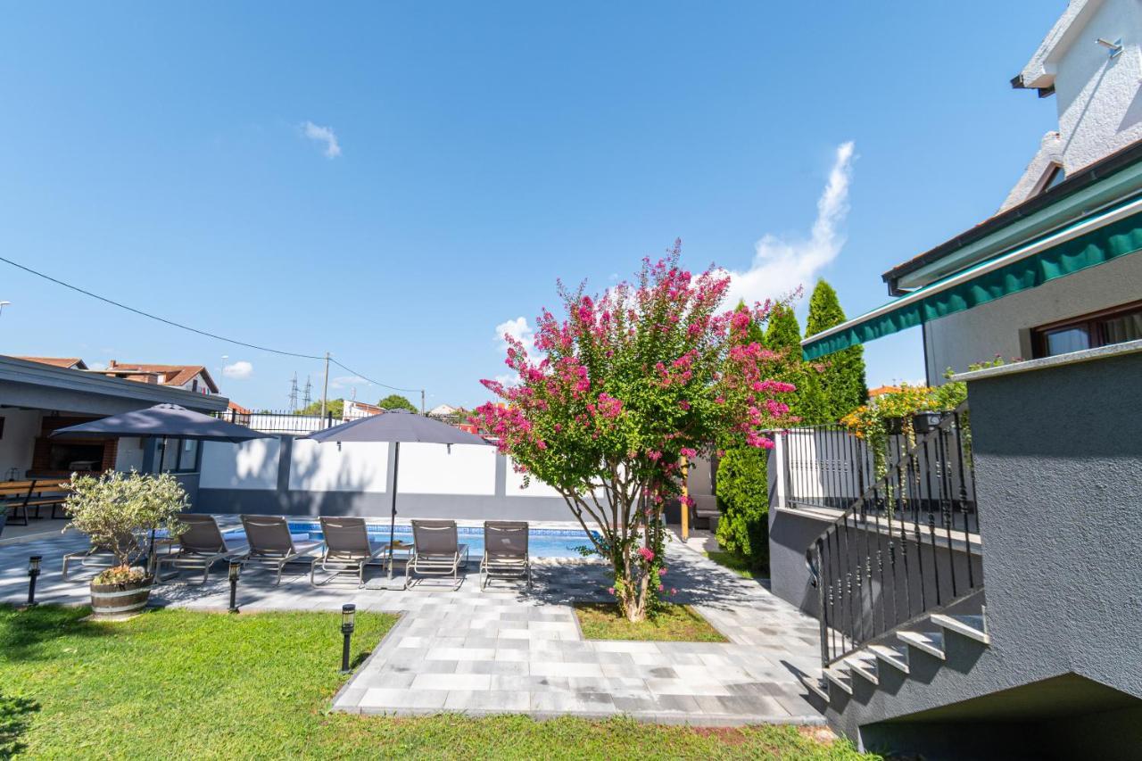 The Oasis Villa Trilj Ngoại thất bức ảnh